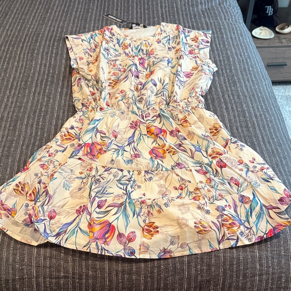 Steve Madden Women’s Floral Dress in Cream and Multicolor New With Tags